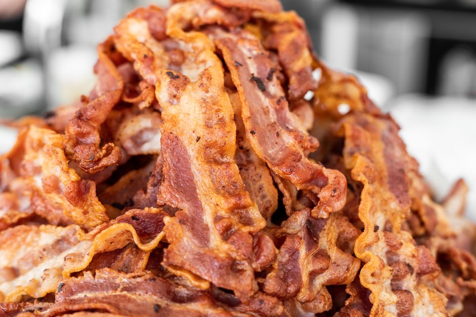 Air Fryer Bacon: Time & Temperature